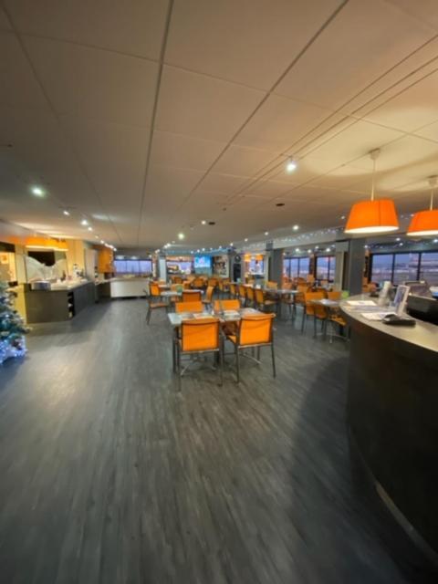 Hotel De La Plage Calais Bagian luar foto